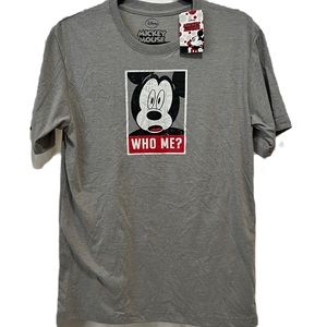 Men’s Disney Shirt Mickey “Who Me”  in Grey NWT